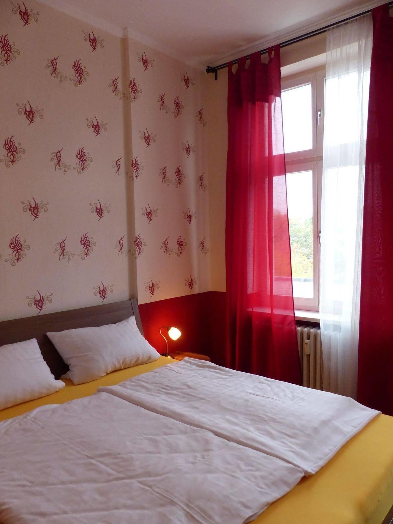 Hotel-pension Charlottenburg Gæstehus *